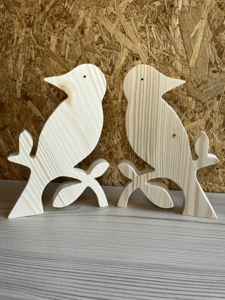 oiseau assis
