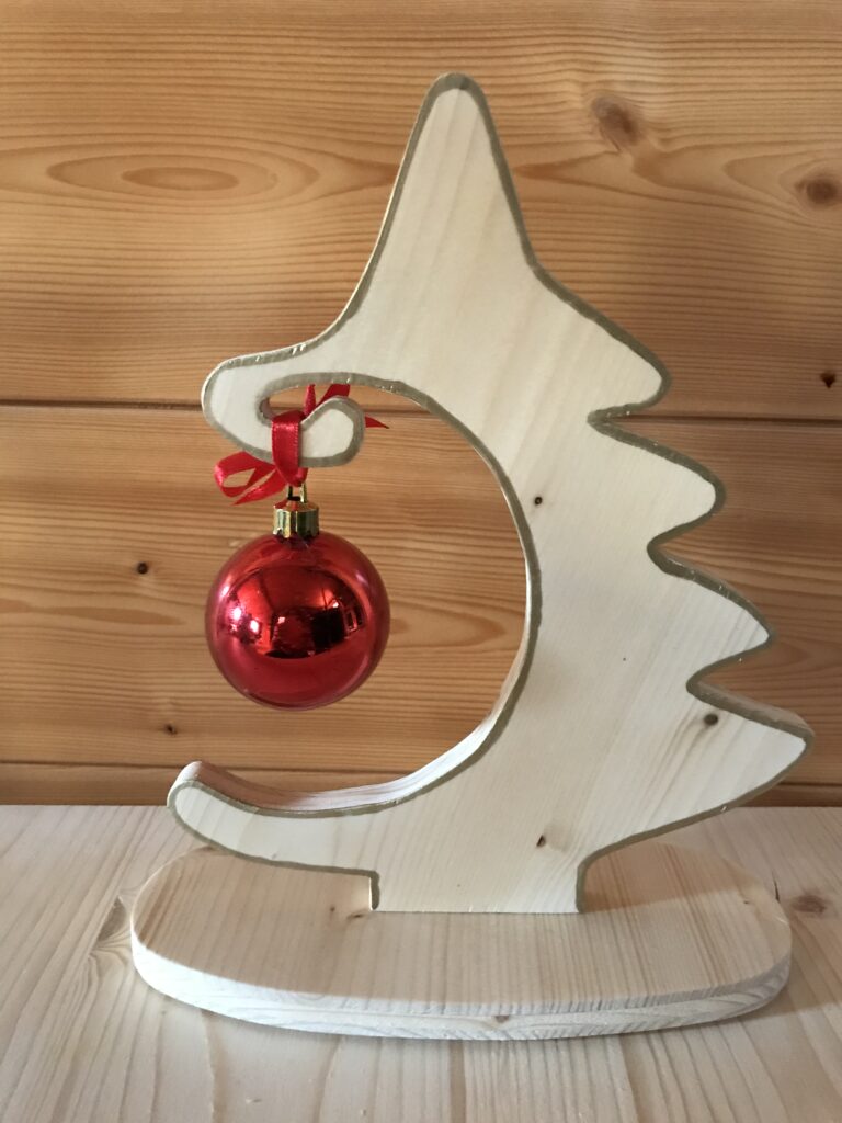 sapin avec boule